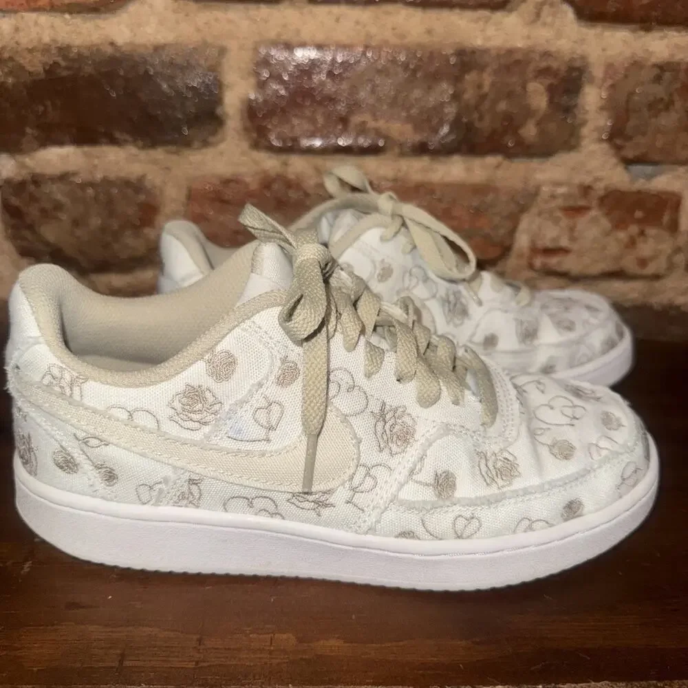 Nike Court Vision Low “Valentine’s Day” Women's Sz 7 Shoes Sneakers DJ9297-100